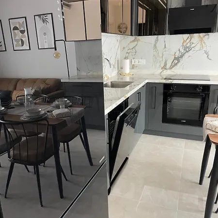 Apartment Stylish Apartment In Yekta Royal Club