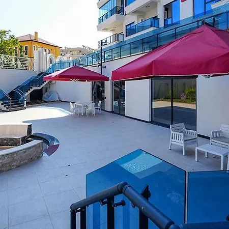 Stylish In Yekta Royal Club דירה